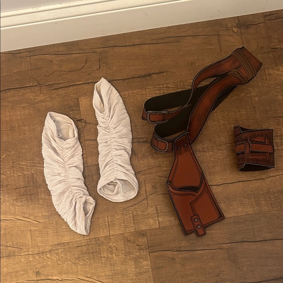 Star Wars Rey Costume - Picture 2 of 5